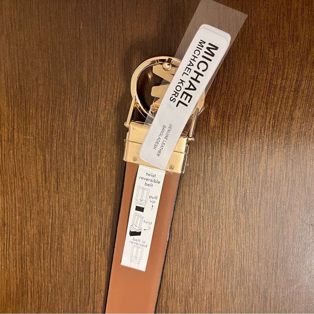 Michael Kors Gold Buckle Tan Belt REVERSIBLE